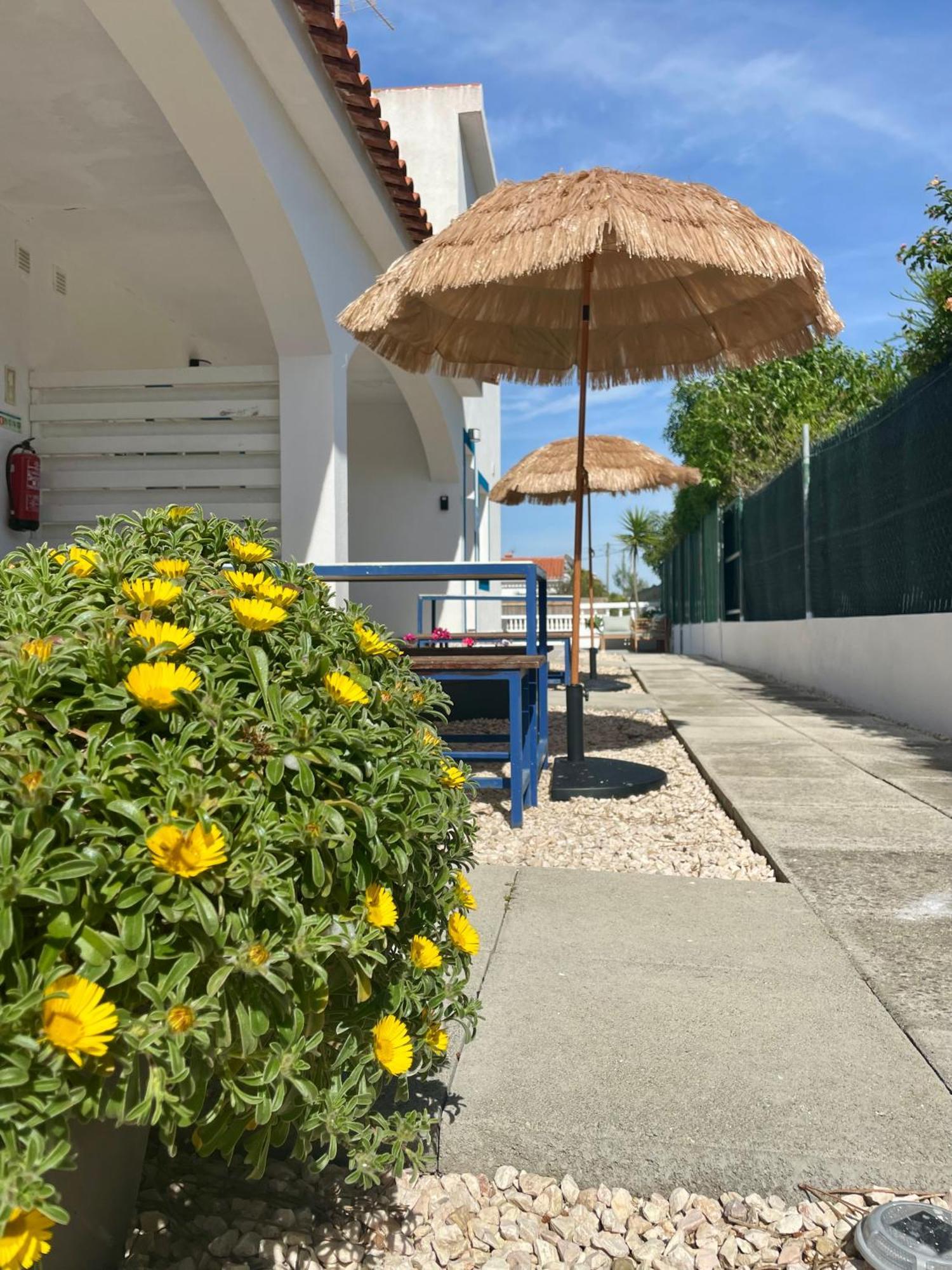 California Dream Inn Aljezur Exterior photo